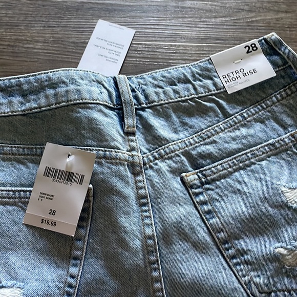 Brand new retro high rise shorts! - Picture 3 of 3